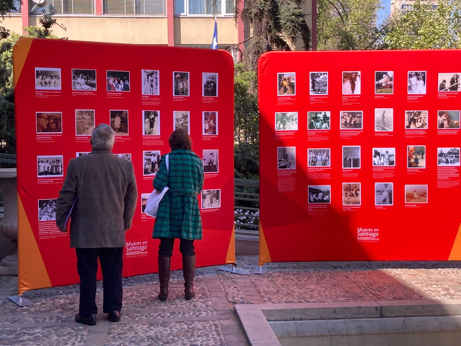 Exposición Mujeres En Santiago | Museo Nacional Benjamín Vicuña Mackenna